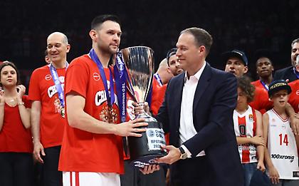 Το μήνυμα του Παπανικολάου μετά την ανανέωση: «Πάμε να δημιουργήσουμε νέες θρυλικές στιγμές»