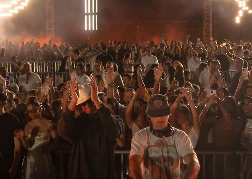 To star-system και το χρηματιστήριο των DJs