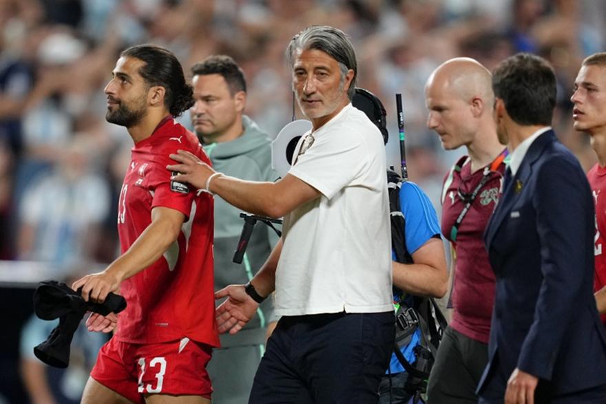 Γιακίν: «Ακατανόητη η αποβολή του Εμπολό-Κανόνας που δεν έχει καμία σχέση με το ποδόσφαιρο»