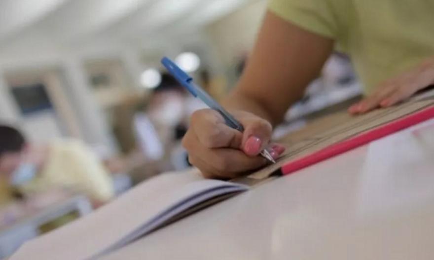 Πανελλαδικές Εξετάσεις: Αντίστροφη μέτρηση για την υποβολή Μηχανογραφικού και την ανακοίνωση των βάσεων