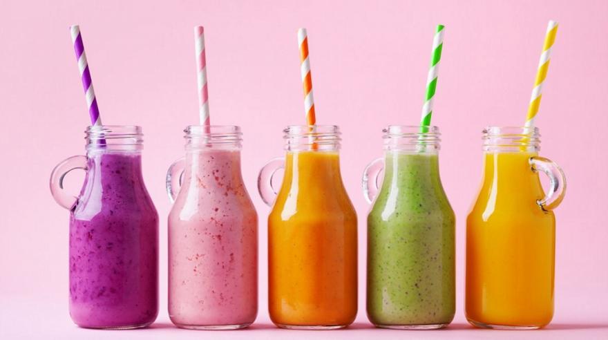 Τα smoothies του καλοκαιριού: Τα μυστικά για τέλεια υφή και οι πιο δροσεροί συνδυασμοί