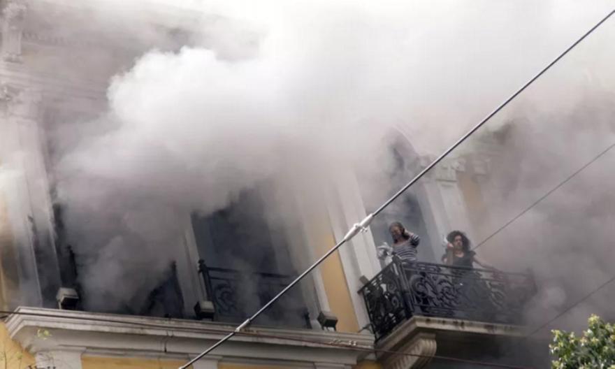 Συνελήφθη στη Βρετανία η 46χρονη που κατηγορείται για τον εμπρησμό στη Marfin