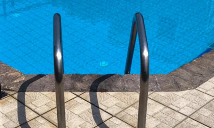Καστοριά: Στη ΜΕΘ 4χρονο παιδί – Ανασύρθηκε χωρίς τις αισθήσεις του από πισίνα