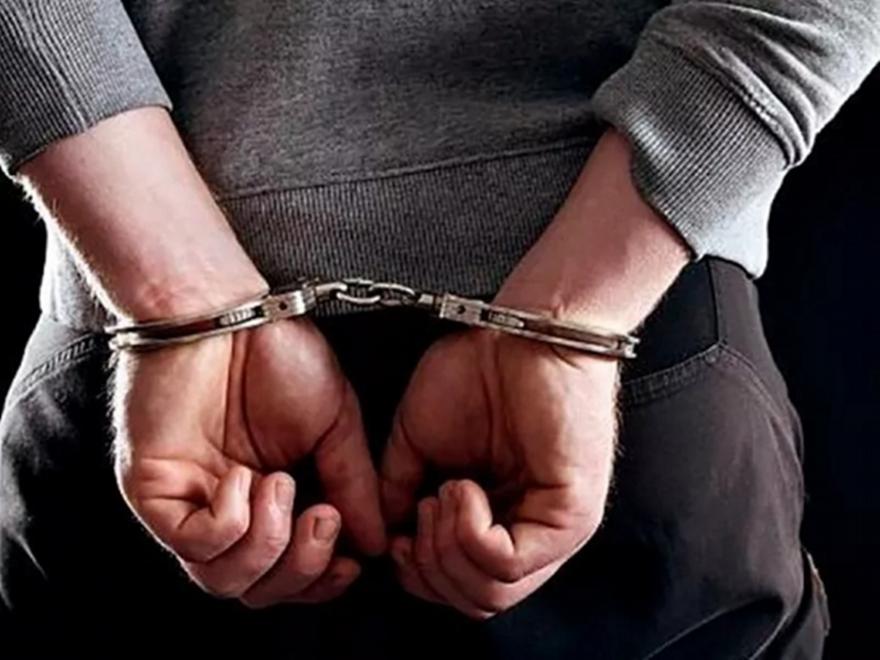Συνελήφθη 19χρονος μετά από απόπειρα βιασμού 14χρονης μέσα σε εμπορικό κέντρο στο Μαρούσι