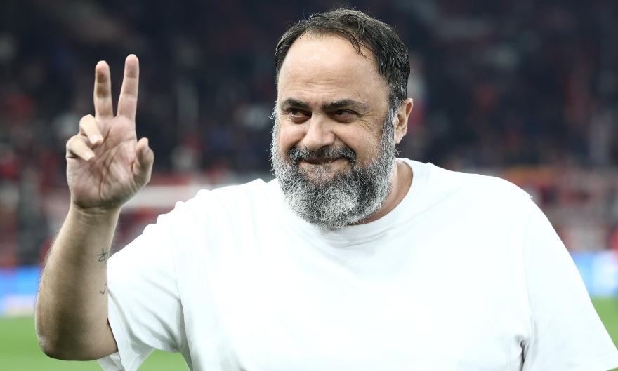 Όταν αποδέχεσαι μια «στημένη πρόταση» για να διοικήσεις... του χρόνου!