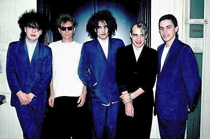 The Cure: Η ιστορία πίσω από τη γενιά των «Κιουράδων»