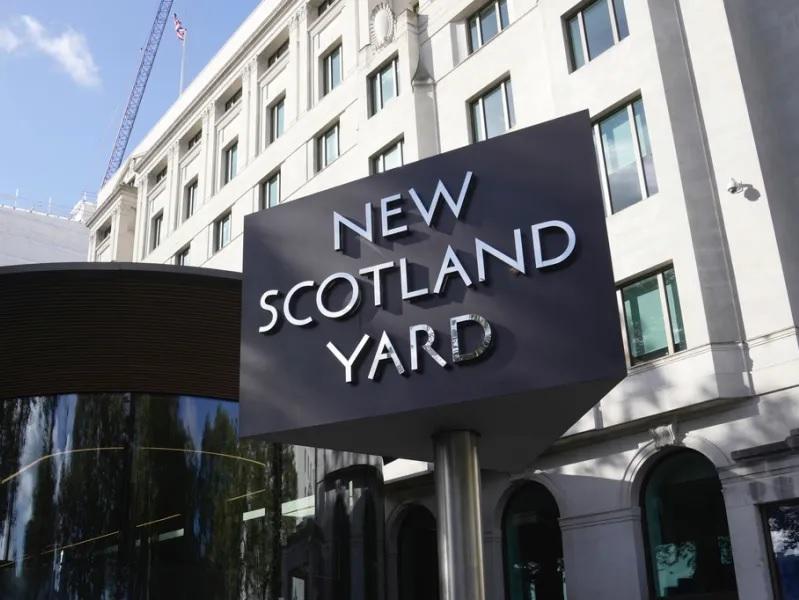 Βρετανία: Κατηγορίες για τρομοκρατία σε βάρος 14χρονου