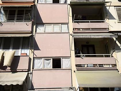 Δικαστική απόφαση βάζει όρια στα Airbnb στις πολυκατοικίες