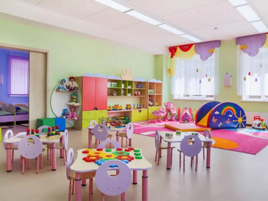Voucher παιδικών σταθμών: Χωρίς εισοδηματικά κριτήρια οι πολύτεκνοι – Οι νέες αλλαγές