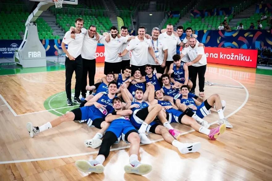 Παπαδόπουλος: «Συγχαρητήρια στα παιδιά, έγιναν ομάδα παντού!»