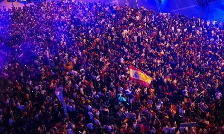 Νεκρός 13χρονος στους πανηγυρισμούς στην Ισπανία