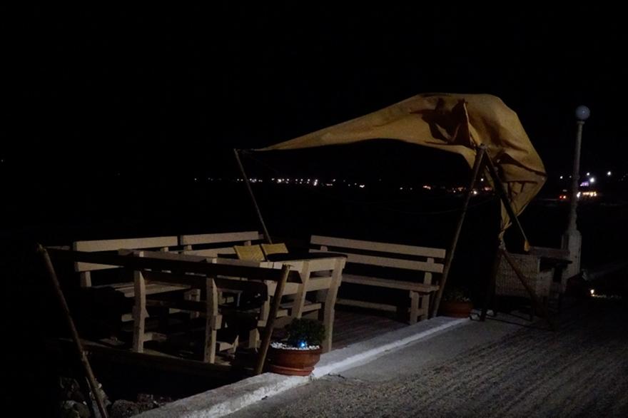 Σφοδρή κακοκαιρία στην Κέρκυρα: Δέντρα ξεριζώθηκαν, διακοπές ρεύματος και δεκάδες επεμβάσεις της Πυροσβεστικής