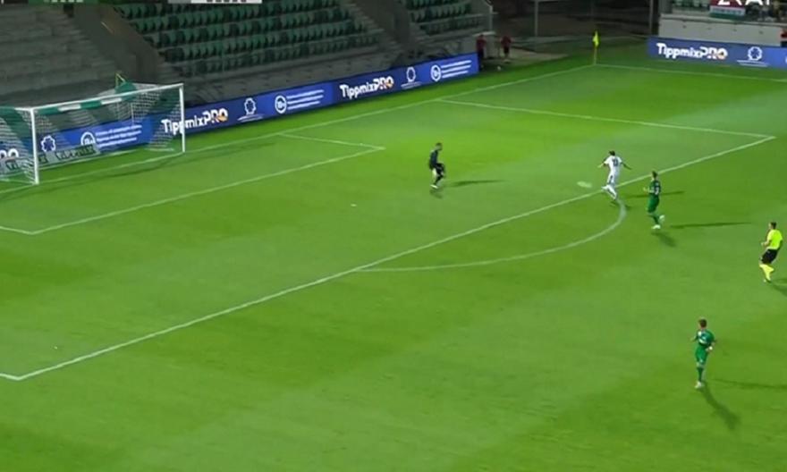 «Εκτέλεσε» για το 2-0 ο Αντίνο, ο ρέφερι ευτυχώς δεν άκουσε τον βοηθό του!