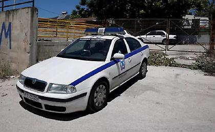 Σύρος: Τι υποστηρίζει το ζευγάρι που προσήχθη για τον θάνατο της 40χρονης εργαζόμενης στο ΕΚΑΒ
