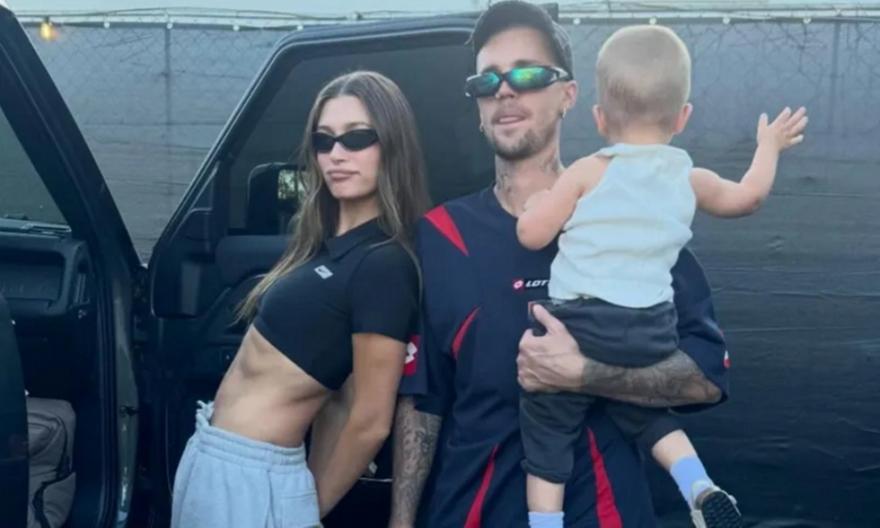 Justin και Hailey Bieber: Η πολυτελής απόδραση με τον γιο τους σε Πόρτο Χέλι και Σπέτσες