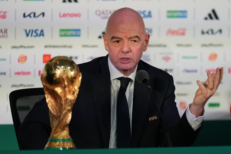 Όταν η UEFA απείλησε να εγκαταλείψει τη FIFA για το Μουντιάλ ανά διετία