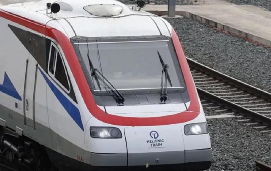 Γυναίκα παρασύρθηκε από συρμό του Προαστιακού στα Μέγαρα - H ανακοίνωση της Hellenic Train