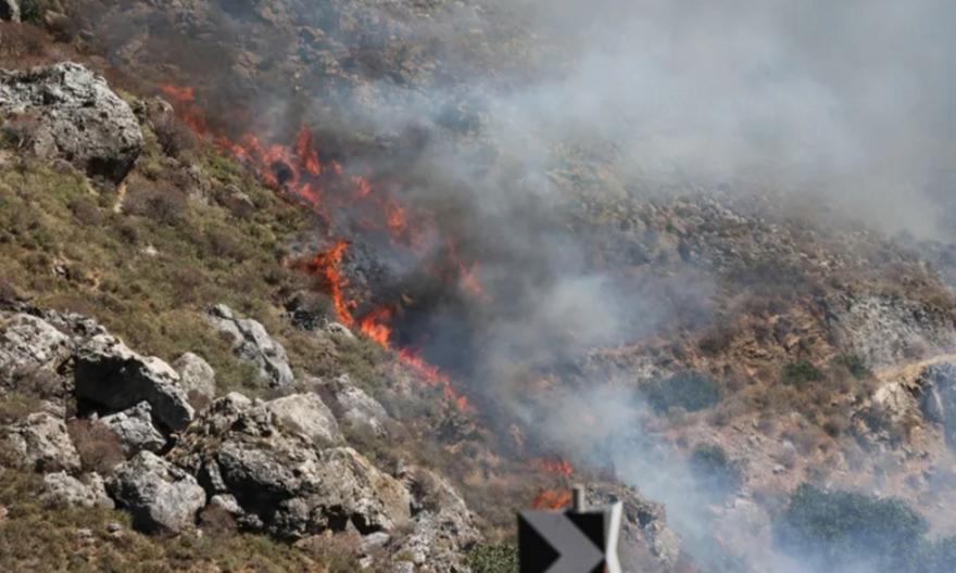 Ελεύθερος ο προϊστάμενος του ΔΕΔΔΗΕ Ρεθύμνου μετά την απολογία του για τη φωτιά στην Κρύα Βρύση