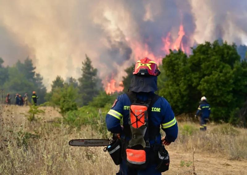Όλοι Μαζί Μπορούμε: Συγκέντρωση τροφίμων και νερών για πυρόπληκτους και πυροσβέστες
