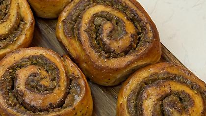 Wagee The Baker: Ο νέος φούρνος στο Κουκάκι για rolls και cheesecake