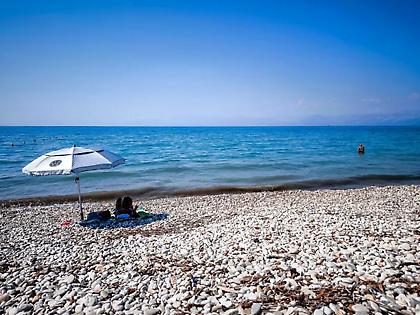 Καιρός: Νεφώσεις και μεμονωμένες καταιγίδες αλλά και βοριάδες σήμερα, ισχυρότεροι στο Αιγαίο