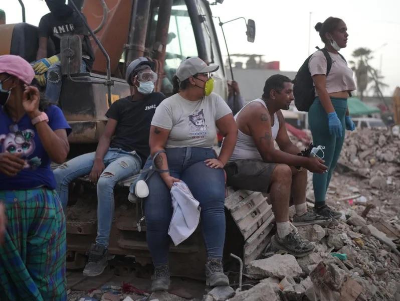 Τραγωδία χωρίς τέλος στη Βενεζουέλα: Πάνω από 6.000 οι νεκροί του διπλού σεισμού