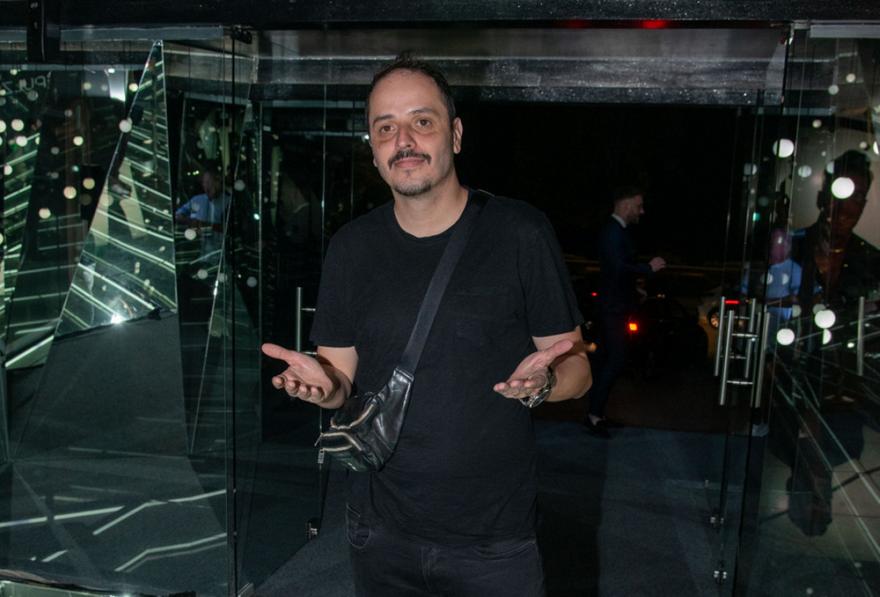 Αλέξανδρος Τσουβέλας: Προκάλεσε... κυκλοφοριακό στη Ζάκυνθο