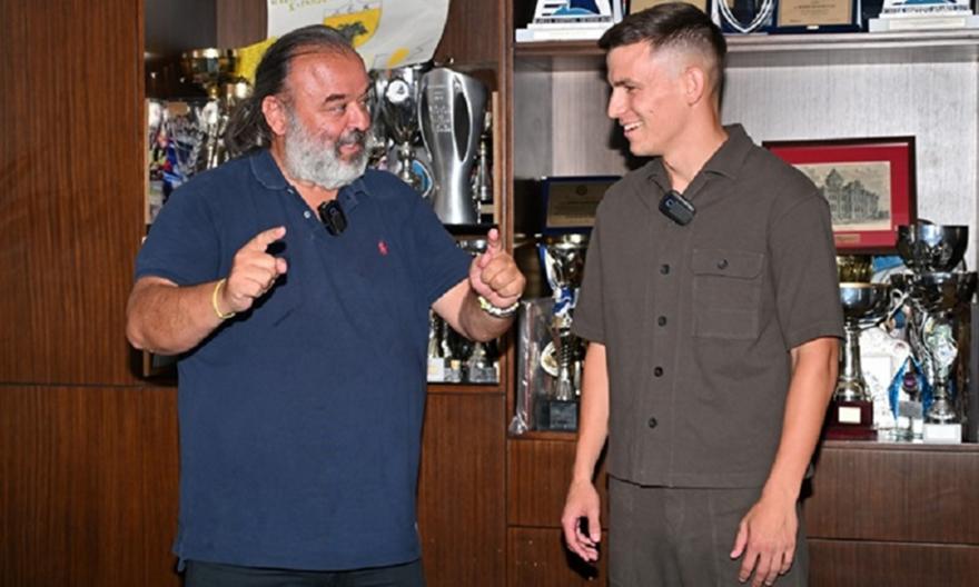 Ηλιόπουλος στον Βιτάλις: «Υπερήφανος που ήθελες την ΑΕΚ και καμιά άλλη ελληνική ομάδα»
