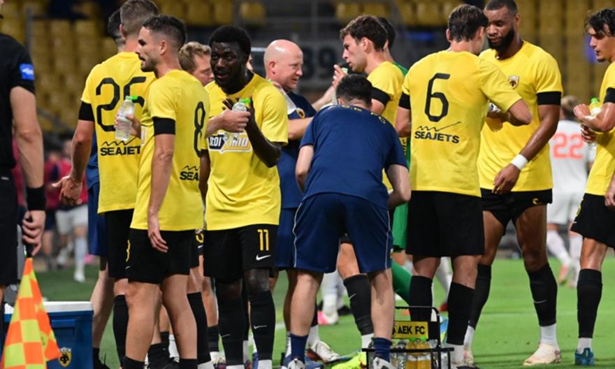 Τσακίρης: «Η πιθανότερη 11άδα της ΑΕΚ στο Superbet Super Cup - Τι ισχύει με Ελίασον και Πένραϊς»