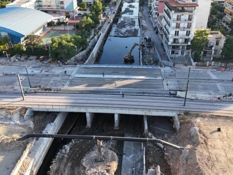 Έτοιμη η νέα γέφυρα στην Παλαιά Λεωφόρο Ποσειδώνος – Τέλος στην ταλαιπωρία των οδηγών