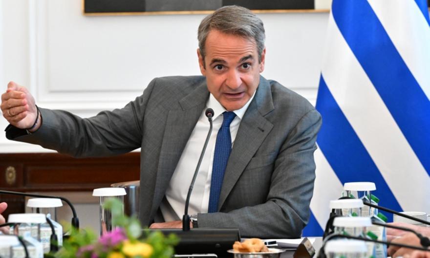 Στο νοσοκομείο ο Κυριάκος Μητσοτάκης μετά από ατύχημα με ποδήλατο