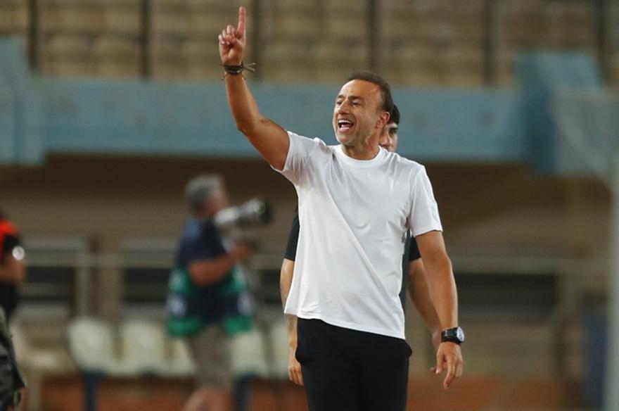 Κόντης: «Υπερήφανος από όσα πετυχαίνουμε μαζί»
