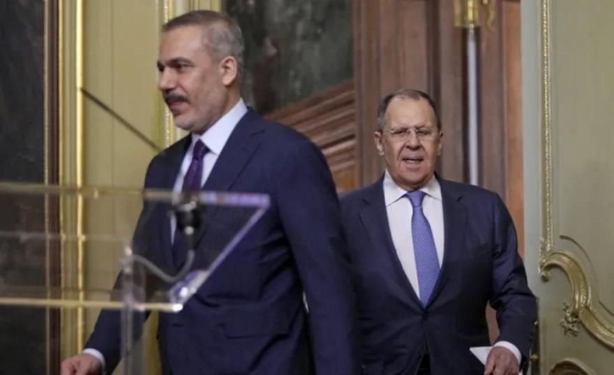 Λαβρόφ προς Τουρκία: «Έχει επιπτώσεις να είσαι μέλος του ΝΑΤΟ - Δεν θα μπείς ποτέ στην ΕΕ»