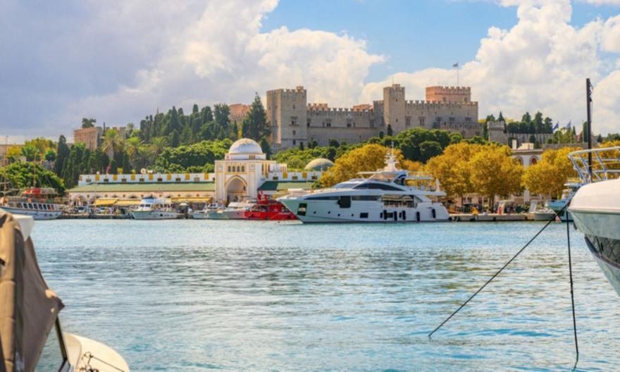 Η Ρόδος όπως δεν την ξέρεις: Οι κρυφές παραλίες, τα χωριά και οι αυθεντικές γεύσεις