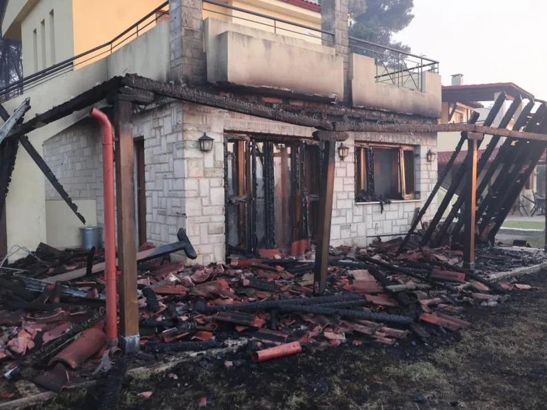 Κασσάνδρα Χαλκιδικής: Παράταση έως τις 19 Αυγούστου για την προσωρινή διαμονή πυρόπληκτων