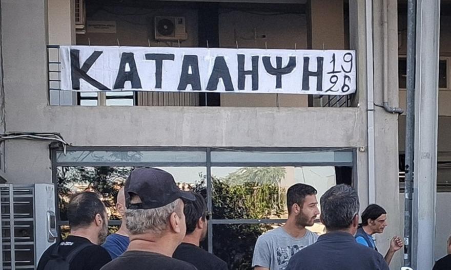 Και σήμερα οπαδοί του ΠΑΟΚ έξω από την Τούμπα