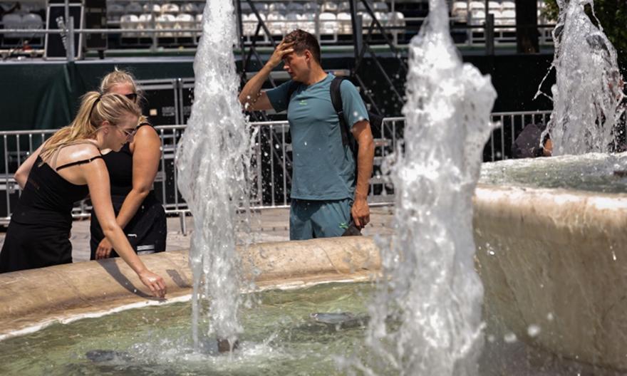 Καιρός: Eρχεται καύσωνας διαρκείας – Στους 38 βαθμούς σήμερα, νέα άνοδος από Παρασκευή
