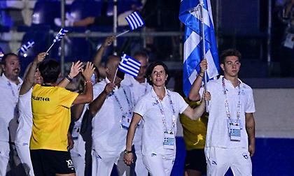 Η Ελλάδα άνοιξε την παρέλαση στους Μεσογειακούς Αγώνες του Τάραντα με Σίσκο και Πρεβολαράκη