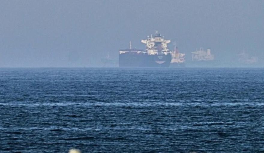 Το Ιράν έδωσε άδεια σε ιρακινά πετρελαιοφόρα να περάσουν από το Ορμούζ