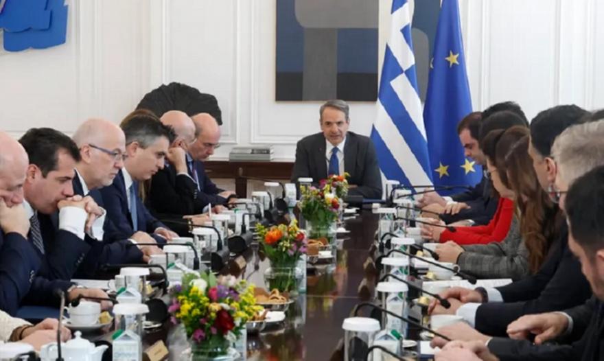 Σε φουλ ρυθμούς επιστρέφει η κυβέρνηση - Υπουργικό τη Δευτέρα με Ταμείο Ανάκαμψης και ΔΕΘ στην ατζέντα