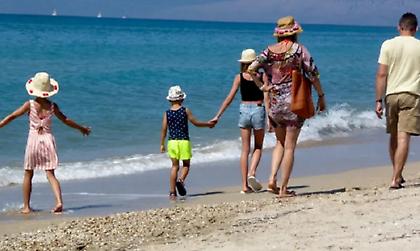 «Τουρισμός για Όλους 2026-2027»: Πάνω από 1,15 εκατ. αιτήσεις – Πότε αναμένεται η κλήρωση