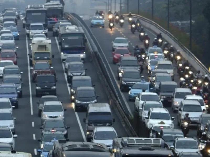 Νέα μελέτη: Μόλις 12 λεπτά διαφορά στην ώρα έναρξης των σχολείων θα μείωναν το πρωινό μποτιλιάρισμα