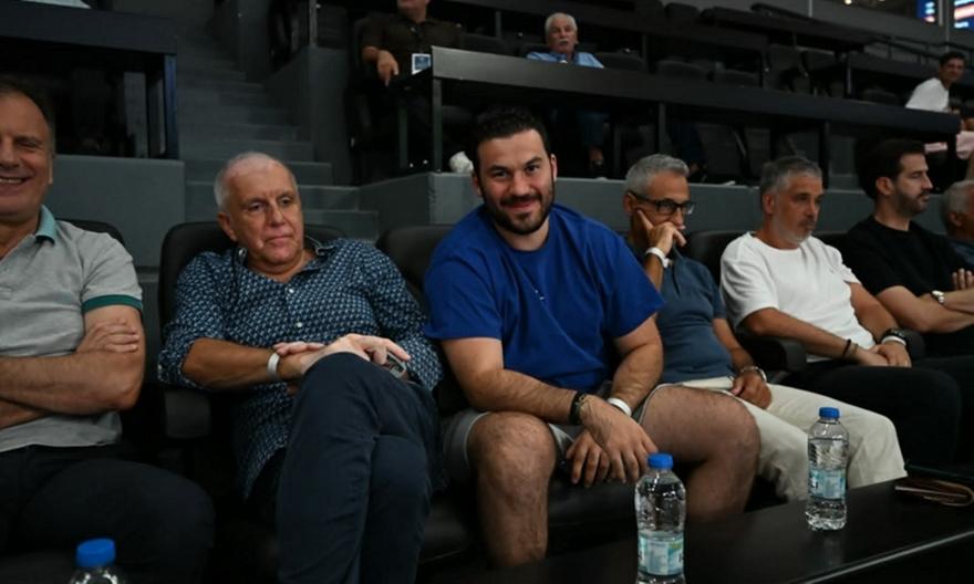Ομπράντοβιτς και κορυφαία στελέχη του Παναθηναϊκού στο Telekom Center