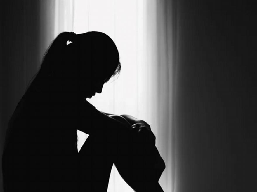 Φρίκη για ανήλικη: Προφυλακιστέος 59χρονος Χανιώτης για ασέλγεια στη βαφτιστήρα του