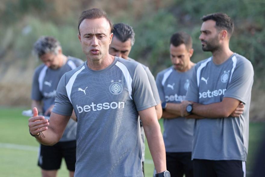 Κόντης: «Για να χτίσεις νοοτροπία νικητή, πρέπει να κερδίζεις και αυτά τα ματς»
