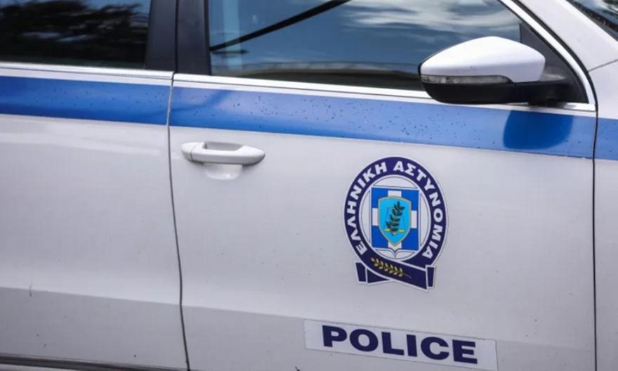 Εμπρηστική επίθεση με μολότοφ σε κατάστημα στον Άγιο Νικόλαο - Οι εργαζόμενοι έσβησαν τη φωτιά