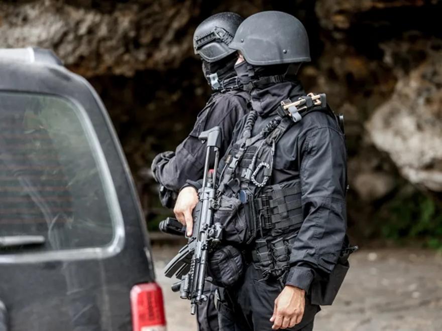 Εντολές μέσα από τις φυλακές Λευκάδας για απόπειρα επίθεσης με εκρηκτικό μηχανισμό - 6 συλλήψεις