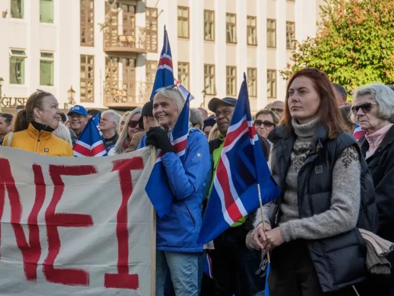 Δημοψήφισμα στην Ισλανδία: «Όχι» στην επανέναρξη ενταξιακών διαπραγματεύσεων με την ΕΕ