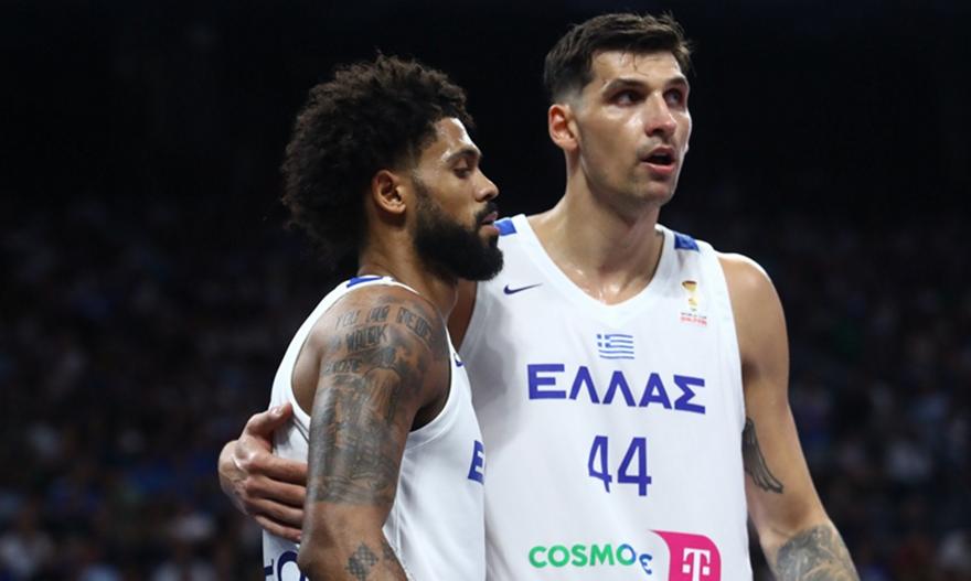 Μήτογλου: «Είμαστε μια οικογένεια, εδώ δεν υπάρχουν ομάδες - Ευχαριστούμε τον κόσμο για τη στήριξή του»