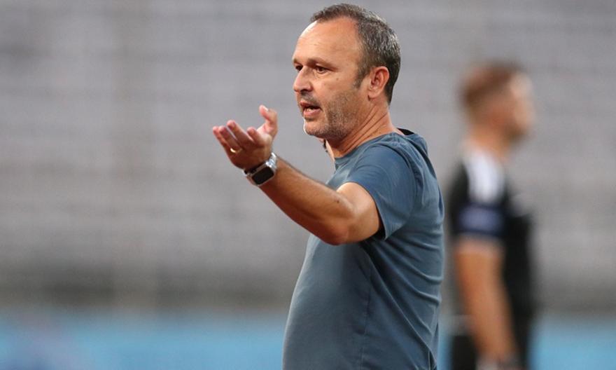 Μπράτσος: «Ας κοιτάξουν τα xGoals οι προπονητές της κερκίδας…»